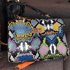 Multicolor crossbody bag